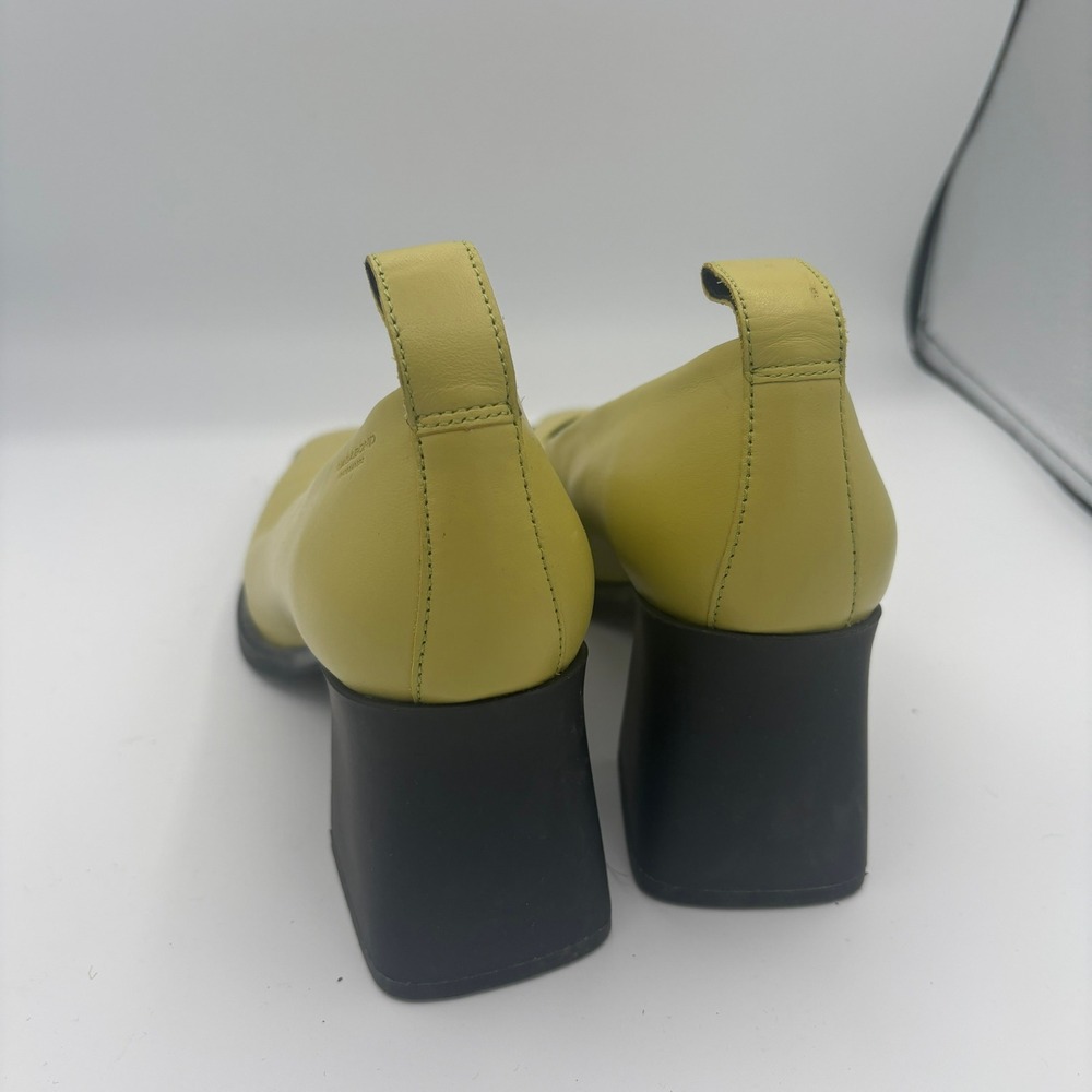 Vagabond Hedda Pumps Sz 39 Yellow Green Chartreuse Square Toe Block Heel Retro - Picture 4 of 12